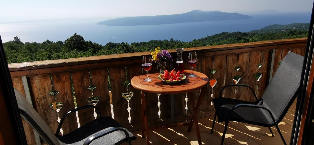 מושצ'ניצה Villa Bora Moscenicka Draga Bed&Breakfast מראה חיצוני תמונה